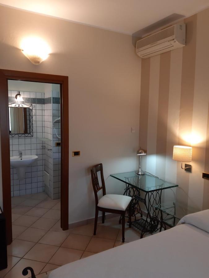 Sweet House Only Rooms Peschiera del Garda Ngoại thất bức ảnh